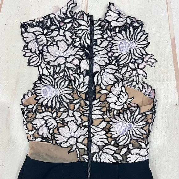 Self Portrait Lilac Guipure Floral Lace Sleeveless Jumpsuit - Picture 5 of 15